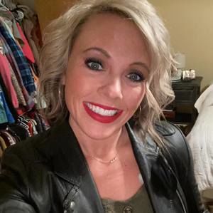 Meet your Posher, Jacquelyn